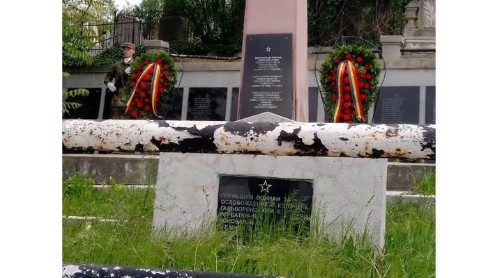 Cluj. Explicația MAPN după ce militarii de la Turda au dat onorul la cimitirul sovietic și nu în cel românesc 1