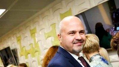 TVR e în război cu deputatul USR Emanuel Ungureanu. Politicianul acuză o șefă TVR de corupție, televiziunea iese la atac