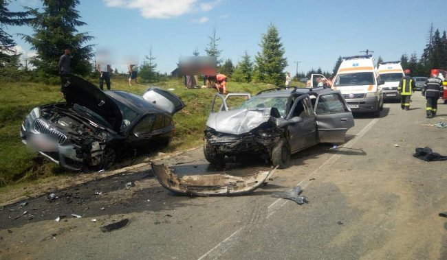 Două femei însărcinate în mașinile distruse pe Dealul Negru, în Cluj. A aterizat elicopterul SMURD