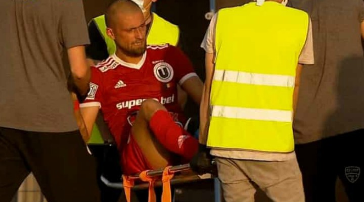 Gabi Tamaș va fi operat la genunchi. A suferit o ruptură de menisc şi o întindere de ligamente la chiar primul meci jucat pentru Universitatea 1