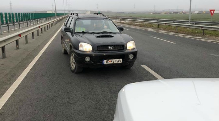 Șofer pe contrasens pe autostradă, între Turda și Aiud. Cum a fost oprit soferul si obligat sa intoarca 1