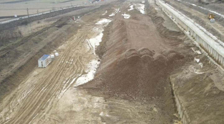 (Video) Alunecări de teren pe Autostrada A10 Sebeș - Turda 1