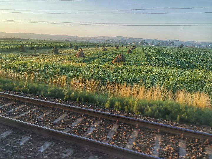 (Foto) București- Cluj. Alin Popoviciu: „Călătorie de nota 10 la vagonul cușetă cu CFR Călători!” 3