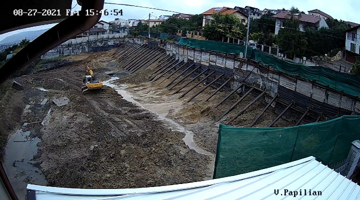 Cluj. Emil Boc anunță măsuri urgente în cazul lucrărilor catastrofale de pe strada Victor Papilian 1