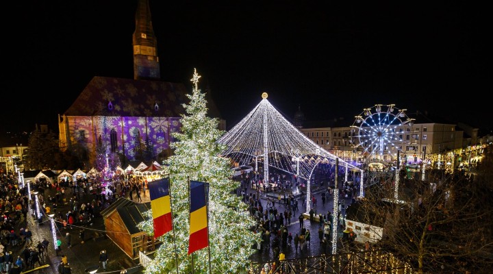sing play Persecute Târgul de Crăciun din Cluj-Napoca se deschide în 18 noiembrie. Cu ce  surprize sunt așteptați clujenii