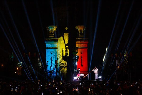 (Foto/Video) Peste 100.000 de clujeni și turiști au sărbătorit împreună Ziua Națională a României la Cluj-Napoca 3