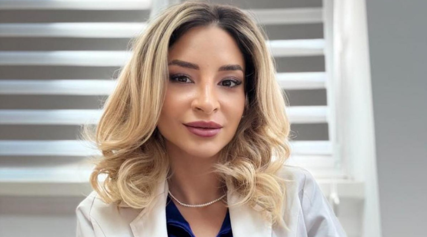 Doctorița Ștefania Szabo, în vârstă de doar 37 de ani, găsită moartă în camera de gardă. „Ultimul consult unde a fost prezentă, a fost pe la ora 00 azi-noapte, apoi a urcat la camera de gardă”. Ultimul mesaj al doctoriței 1