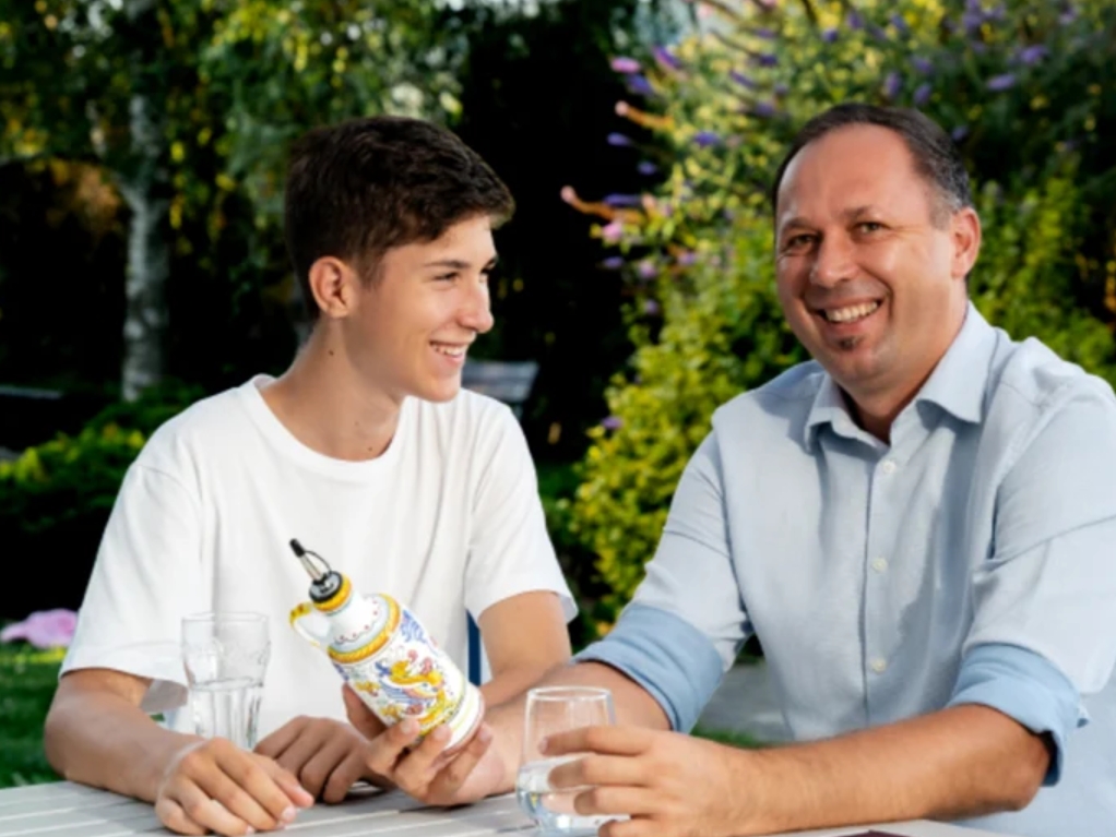 (Video) Cel mai tânăr degustător de ulei de măsline din lume este un clujean de 14 ani. David Filipaș a descoperit pasiunea la 7 ani 1