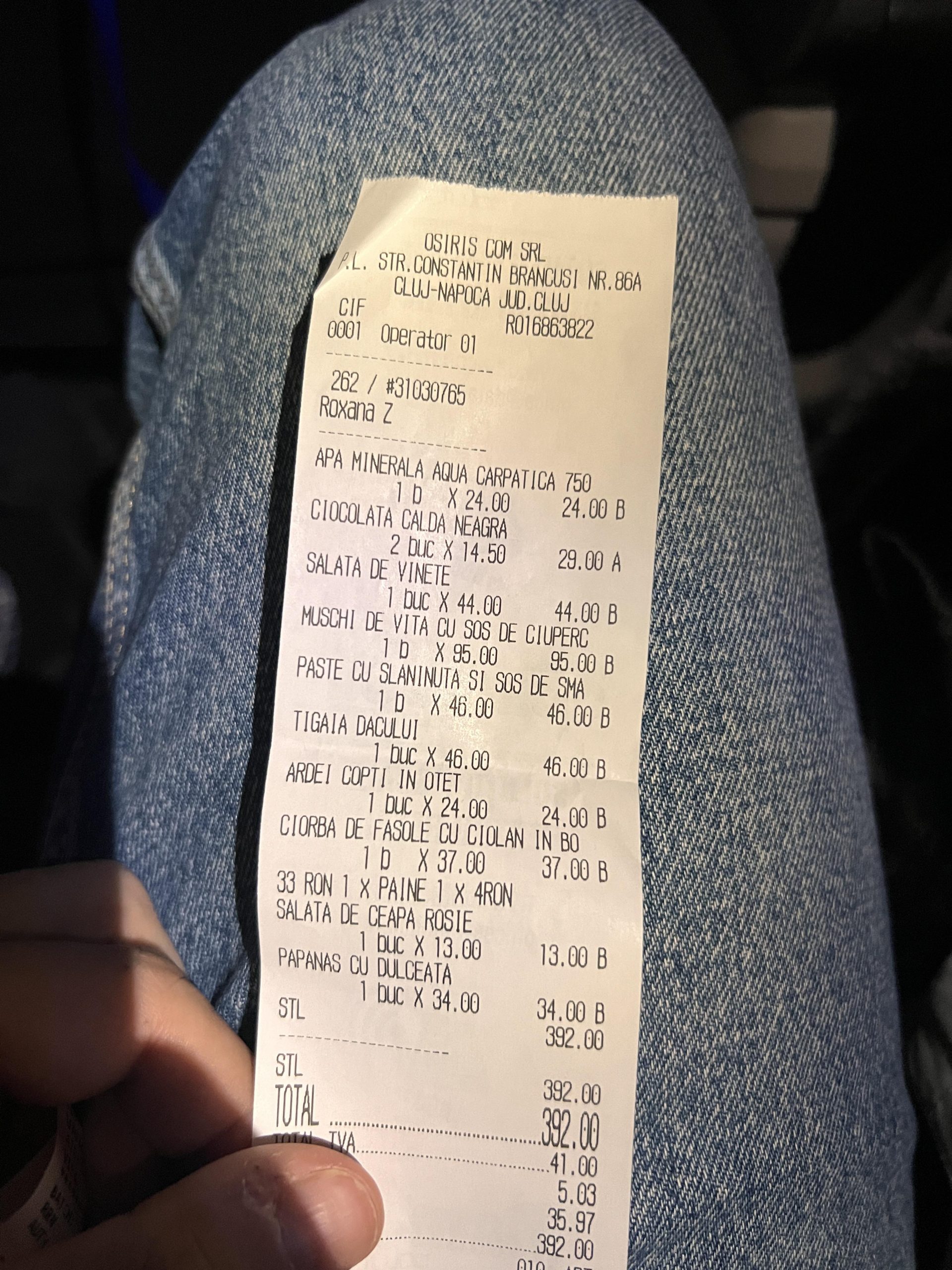 „Ultimul cui în sicriu” pentru ieșitul în oraș! Și-a scos fratele la masă în Cluj și a venit șocul notei de plată 2