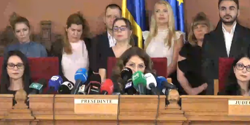 (Video) Lovitură de tetru la conferința de presă a Curții de Apel București. O judecătoare confirmă dezvăluirile Recorder: „Suntem terorizați pur și simplu cu acțiuni disciplinare” 1