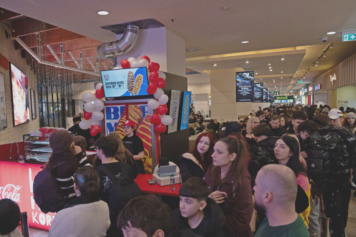Corndogii coreeni au cucerit Clujul: peste 700 de oameni au stat la coadă pentru noul restaurant din Iulius Mall 1