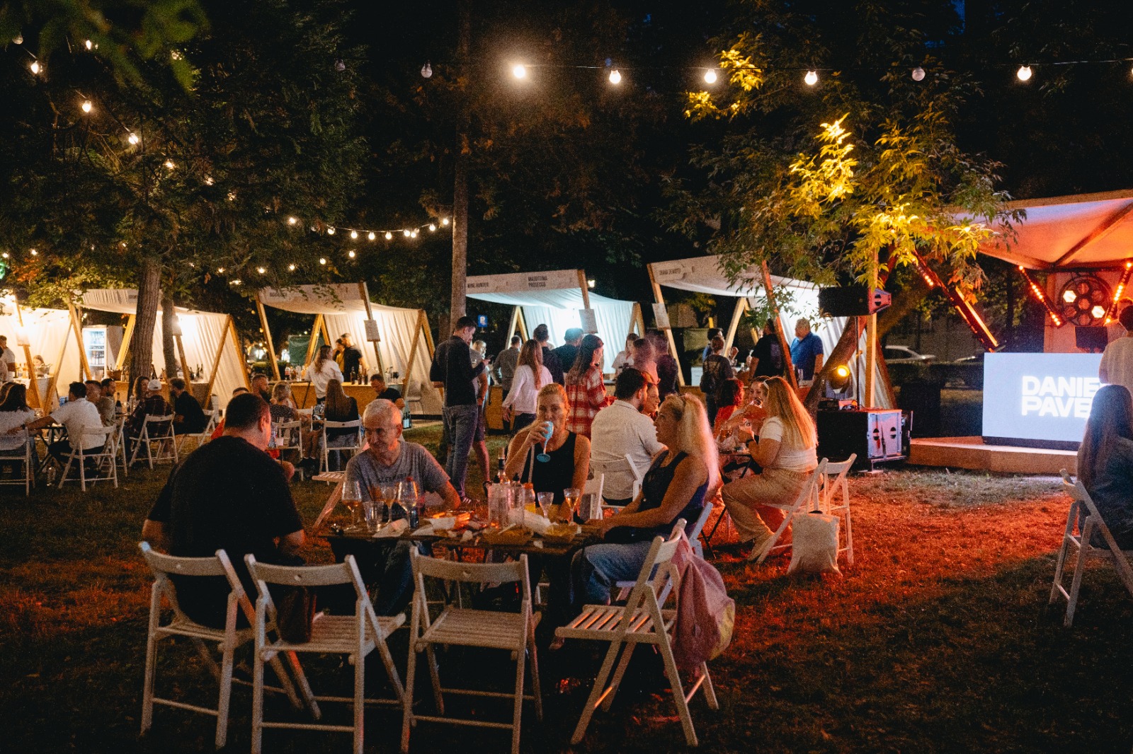 Central Park Wine Festival a început în Parcul Central. Vizitatorii sunt așteptați până duminică, 30 august 2026 2