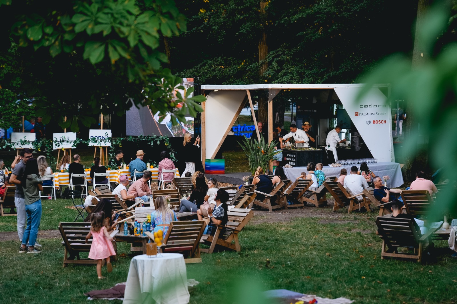 Central Park Wine Festival a început în Parcul Central. Vizitatorii sunt așteptați până duminică, 30 august 2026 1