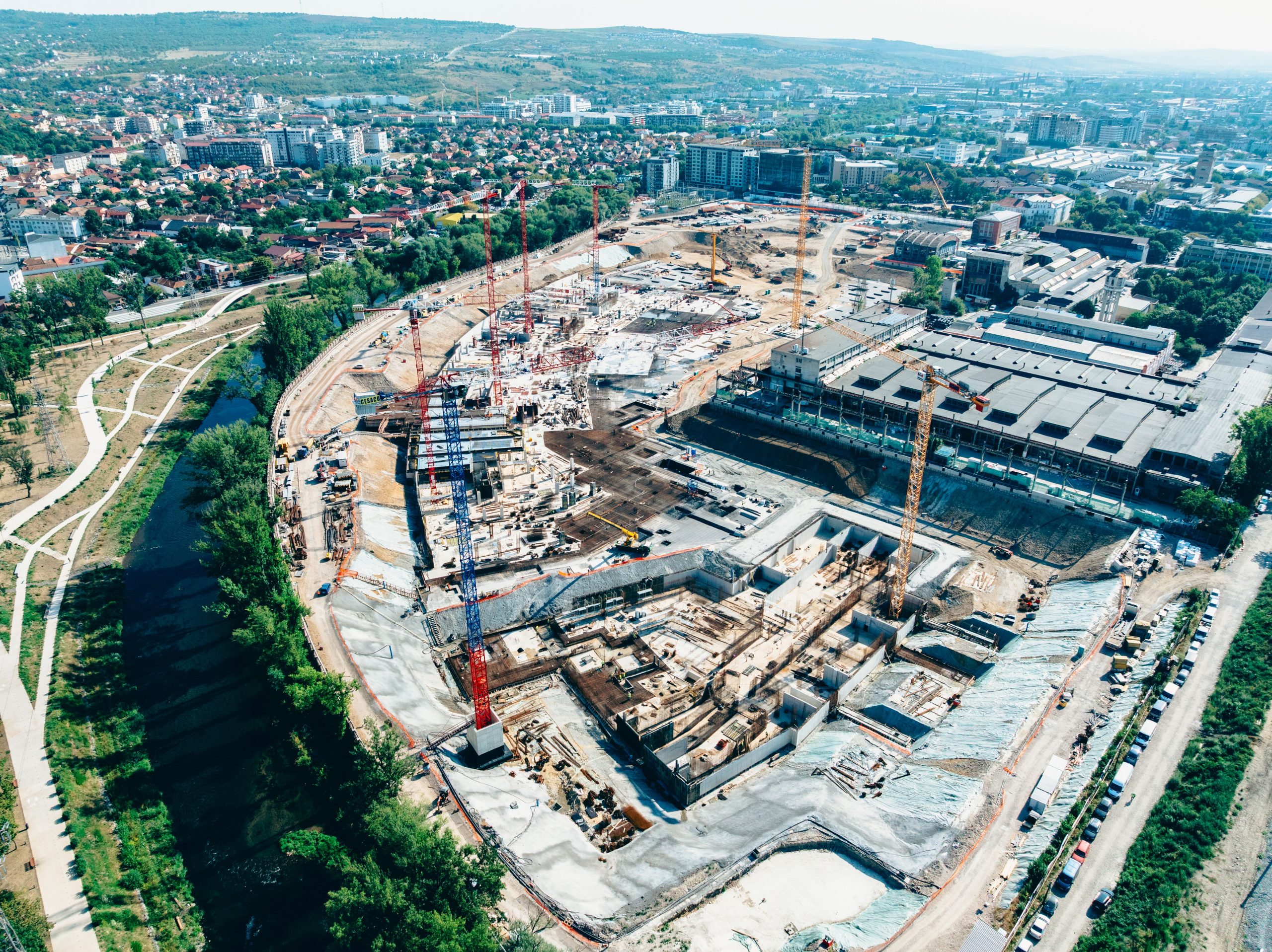 De Ziua Națională a Constructorului, RIVUS le spune „Mulțumim!” celor care construiesc cel mai amplu proiect de regenerare urbană din România 1